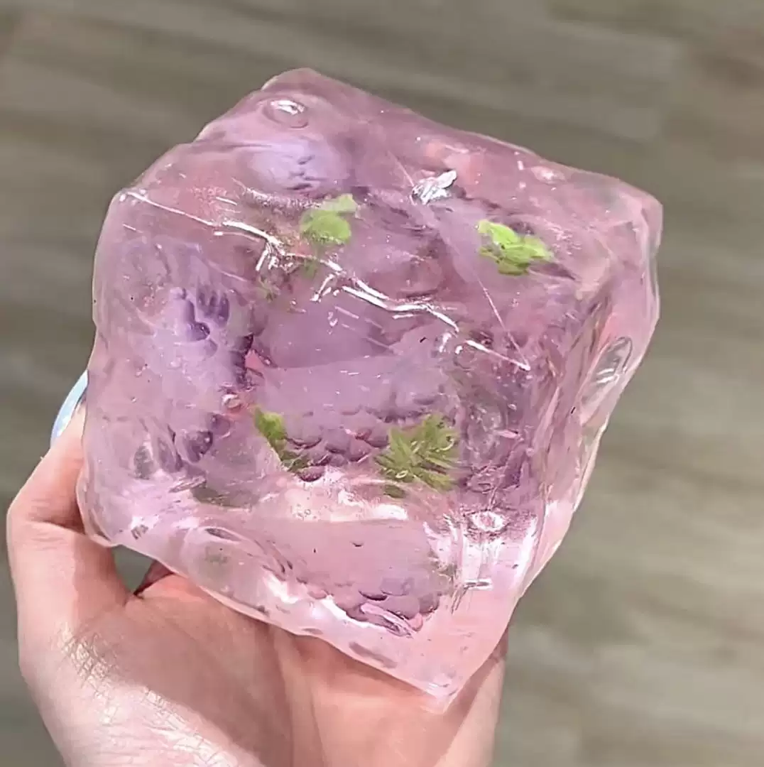 New transparent jelly-shaped cheese ball series, bouncy and squishable, purely handmade DIY stress-relieving children's gift.