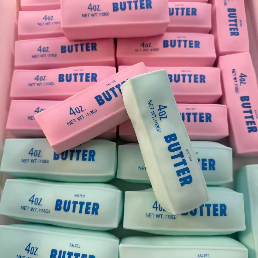 Building block style cheese sticks and butter sticks that don't bounce back, make a squeaking sound, and are easy to squeeze – a muscle-relaxing and stress-relieving toy for children (61 items).